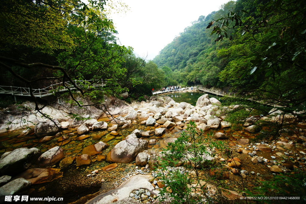 黄岗山大峡谷