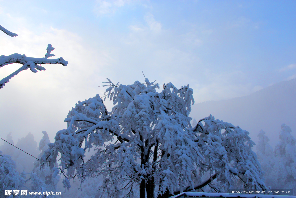 雪景 峨眉山