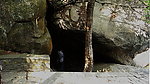 山洞