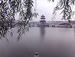 烟雨西湖景色