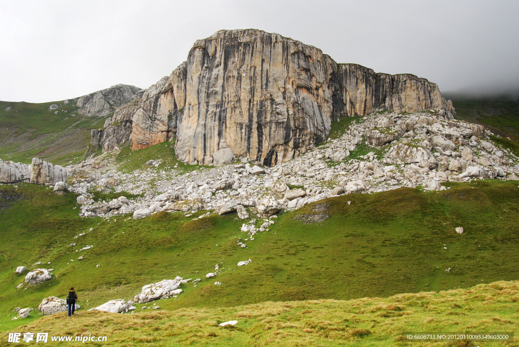 草原高山风光