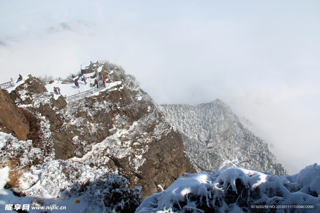 雪景 峨眉山