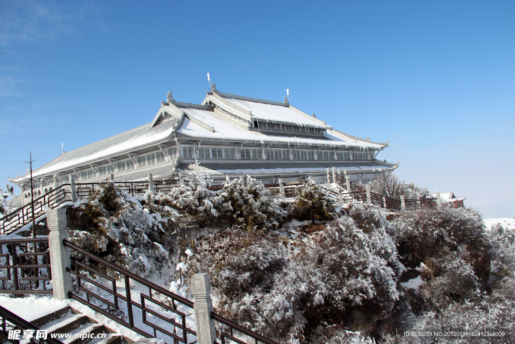 雪景 峨眉山