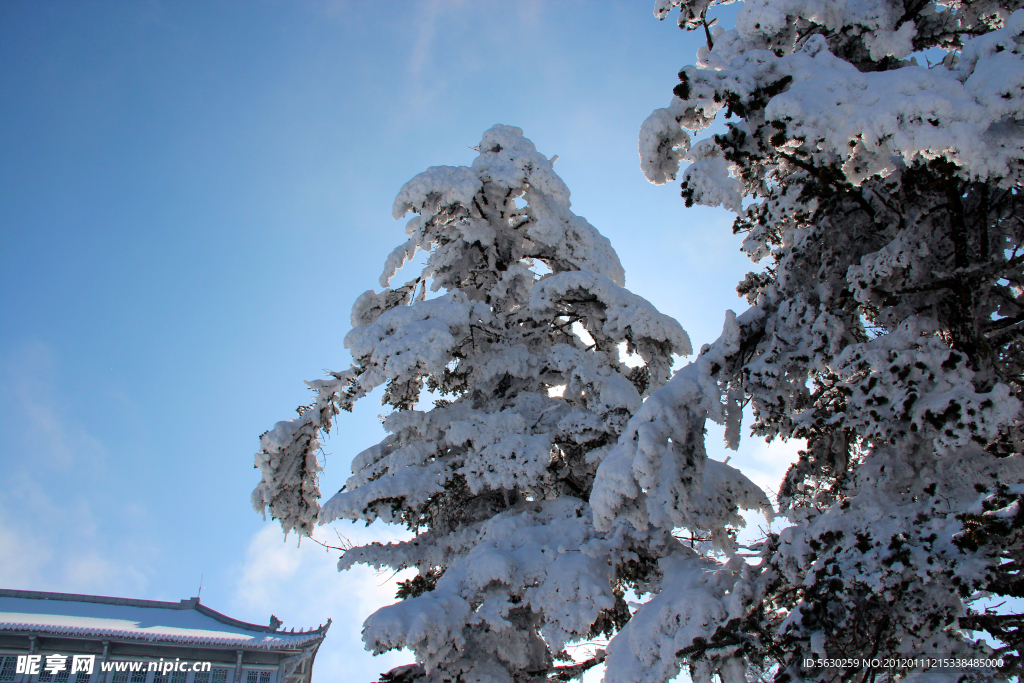 雪景 峨眉山