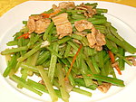 笨芹菜炒五花肉