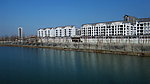 沿河小区