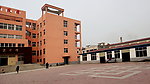 新村的学校