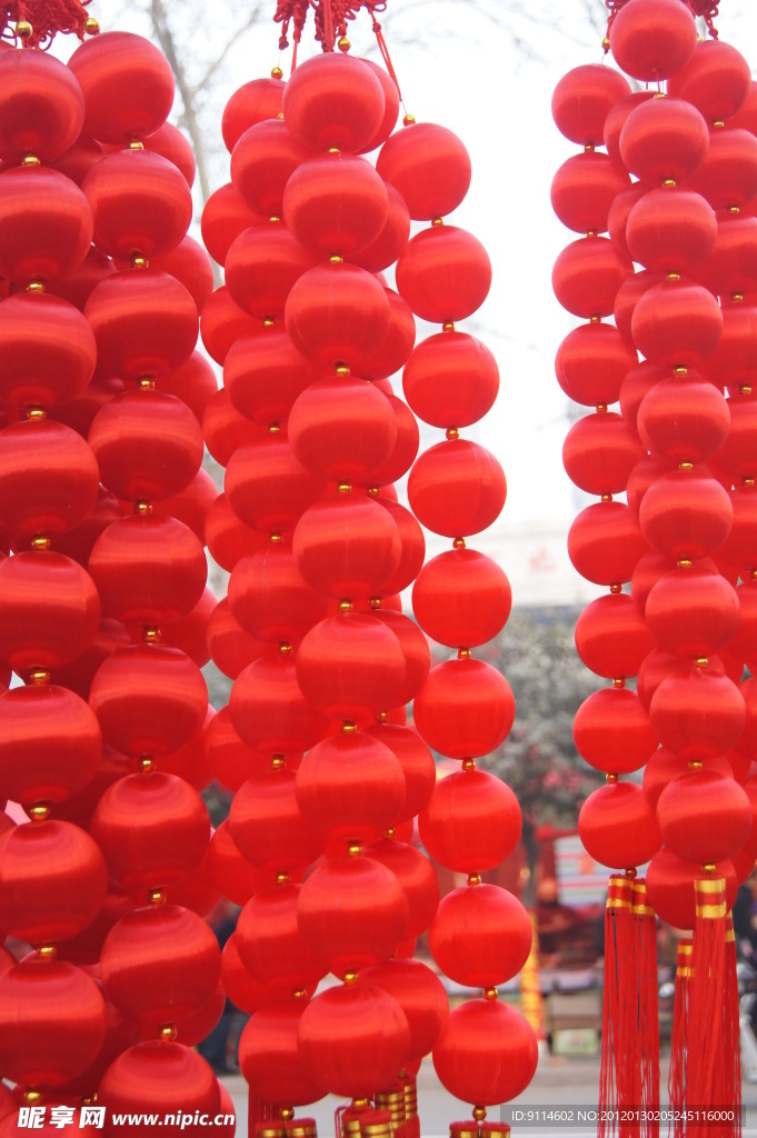串串红灯笼