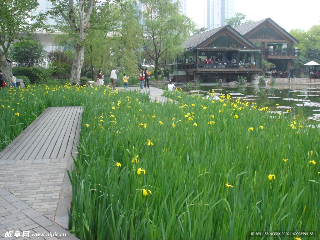 上海静安寺公园照片