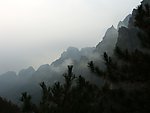 层峦叠嶂