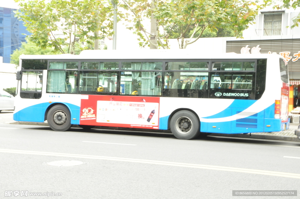 公交车
