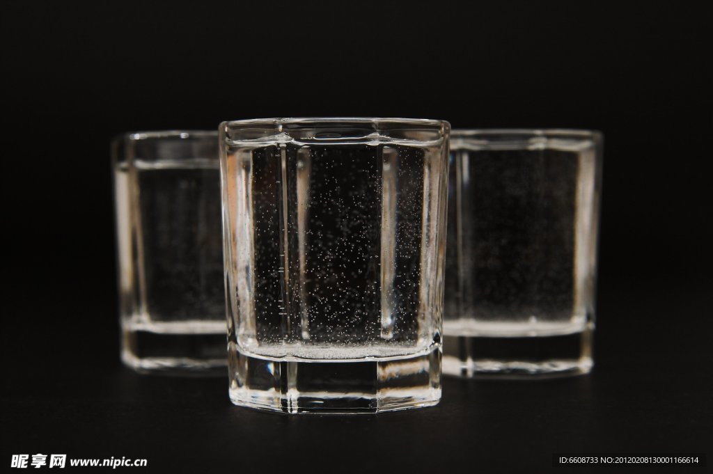 酒杯