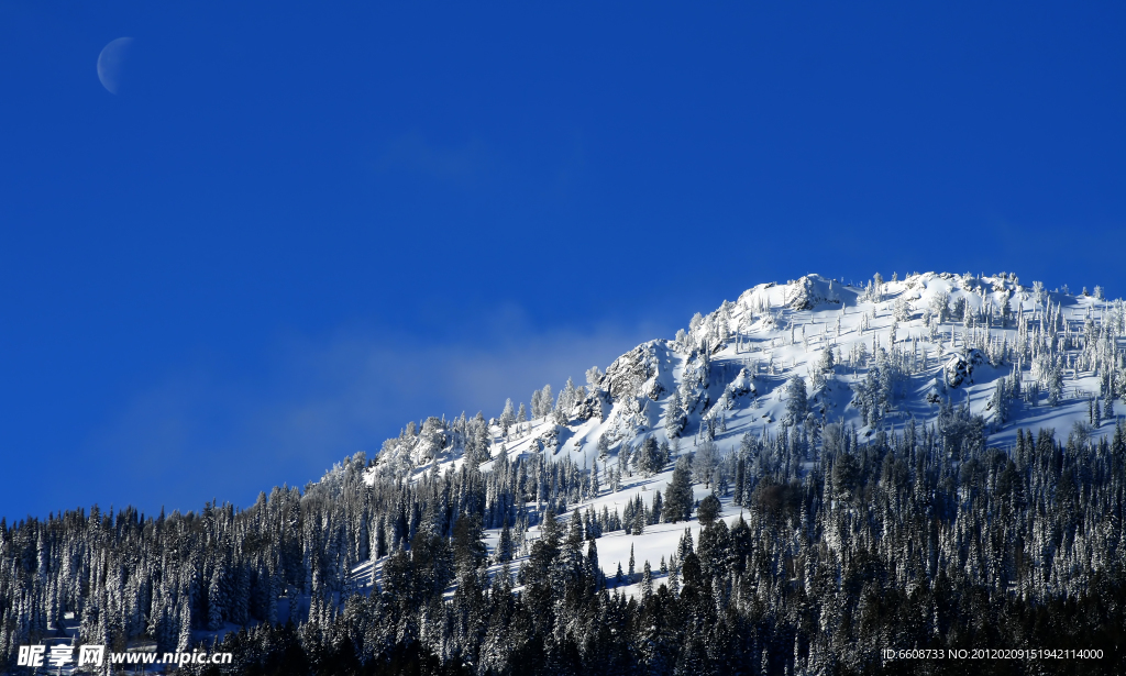 雪山风光