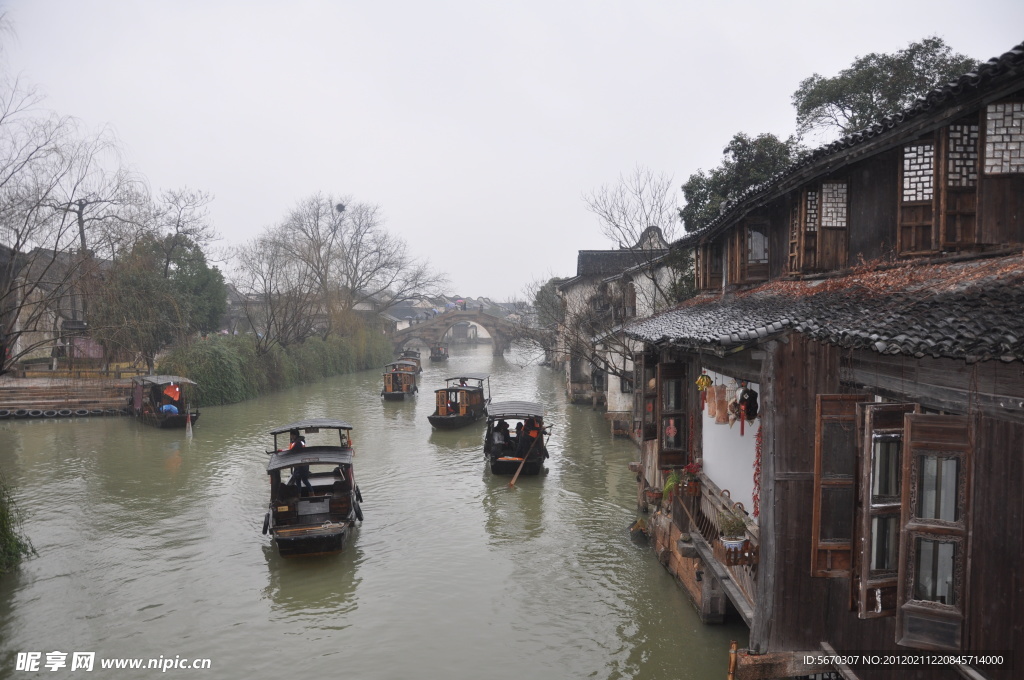 枕水江南 浓情乌镇