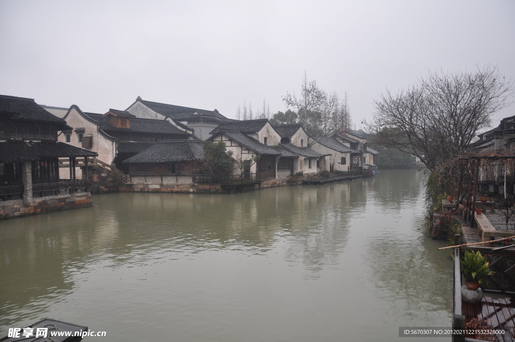 枕水江南 浓情乌镇