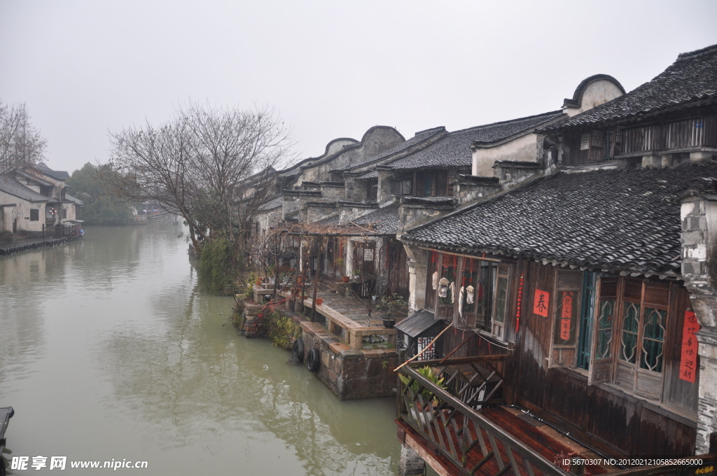 枕水江南 浓情乌镇