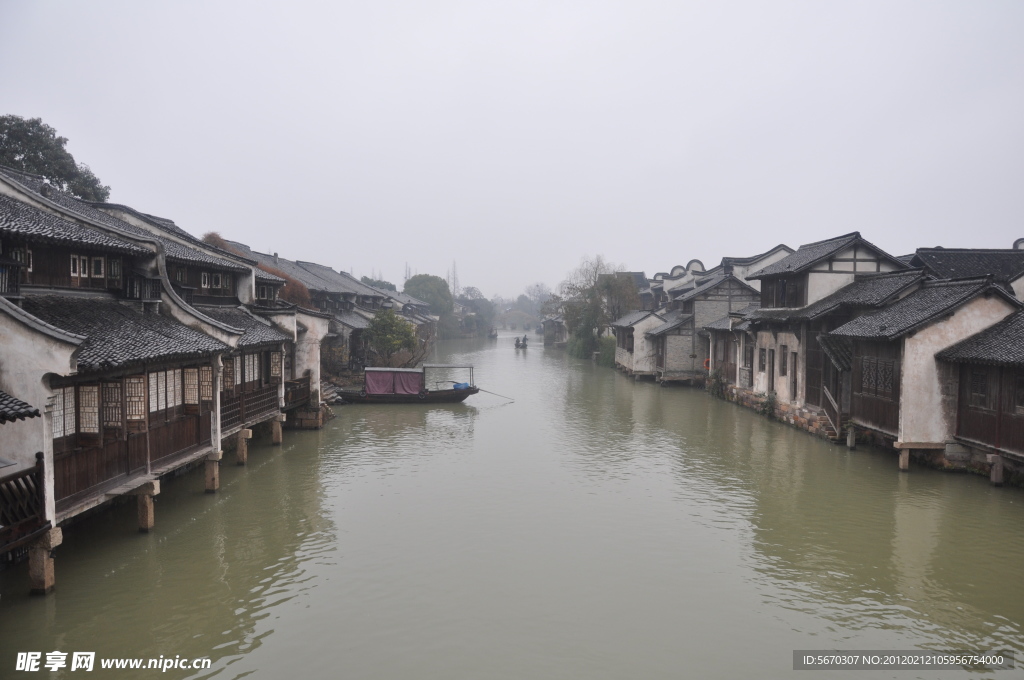 枕水江南 浓情乌镇