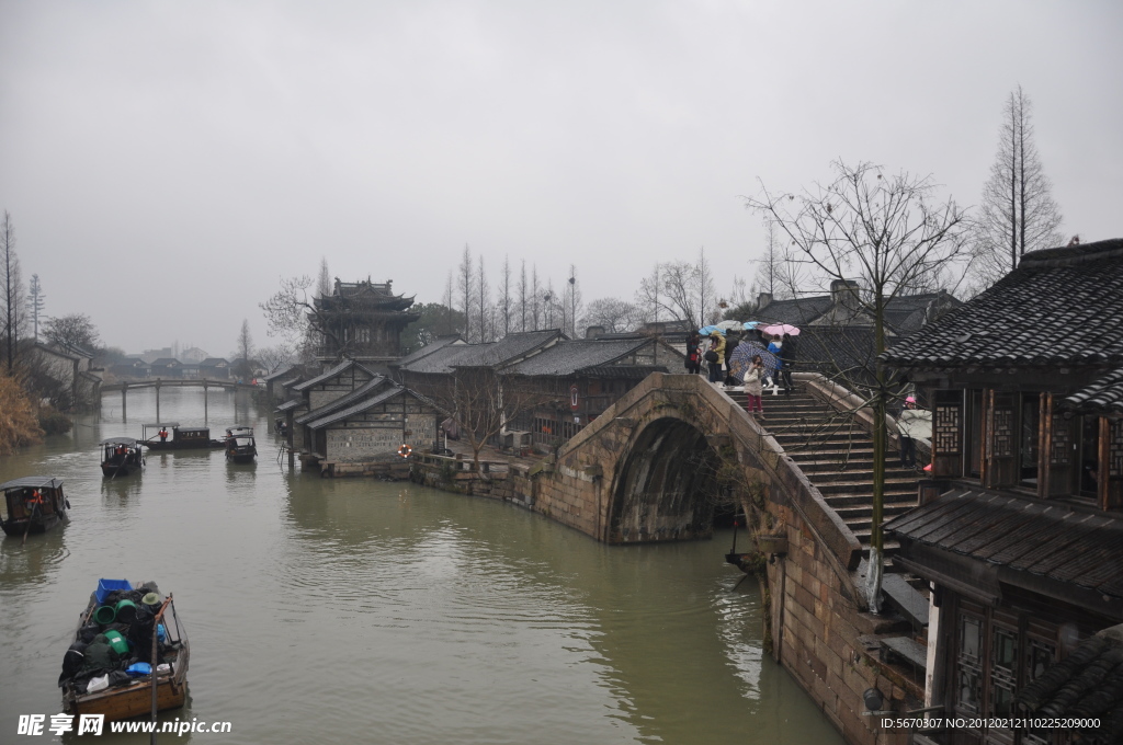 枕水江南 浓情乌镇