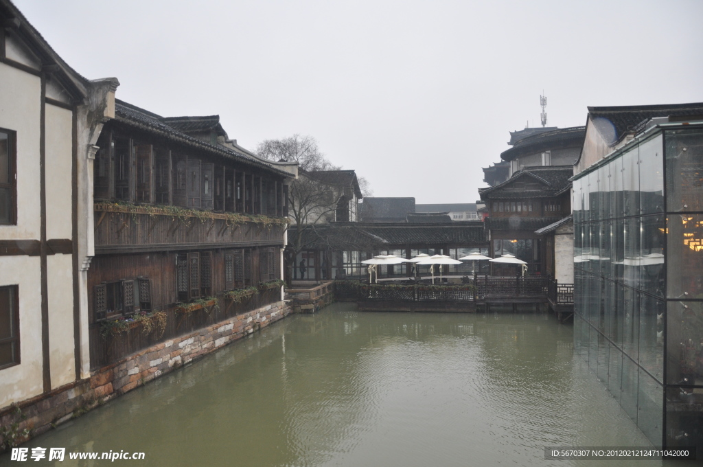 枕水江南 浓情乌镇