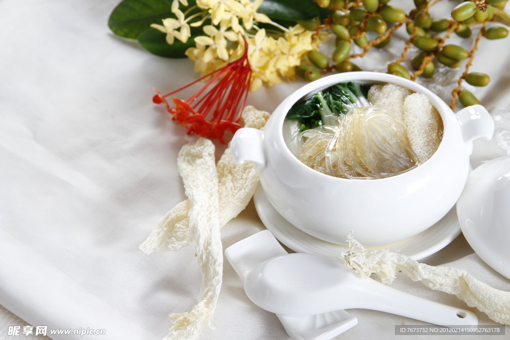 （中厨）泉水菜胆翅