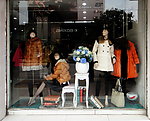 服装展窗