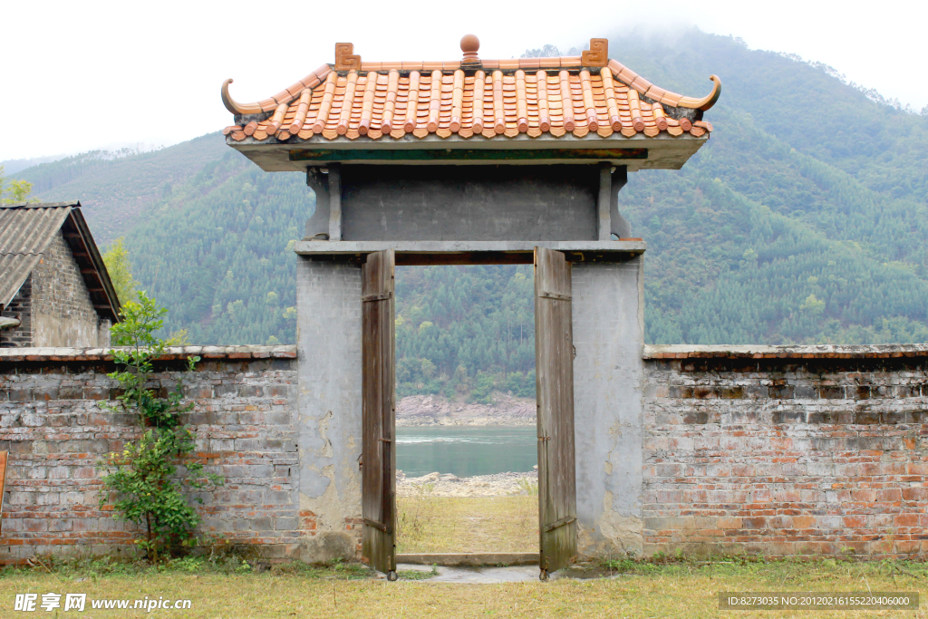 门外风景