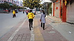 靓女出街