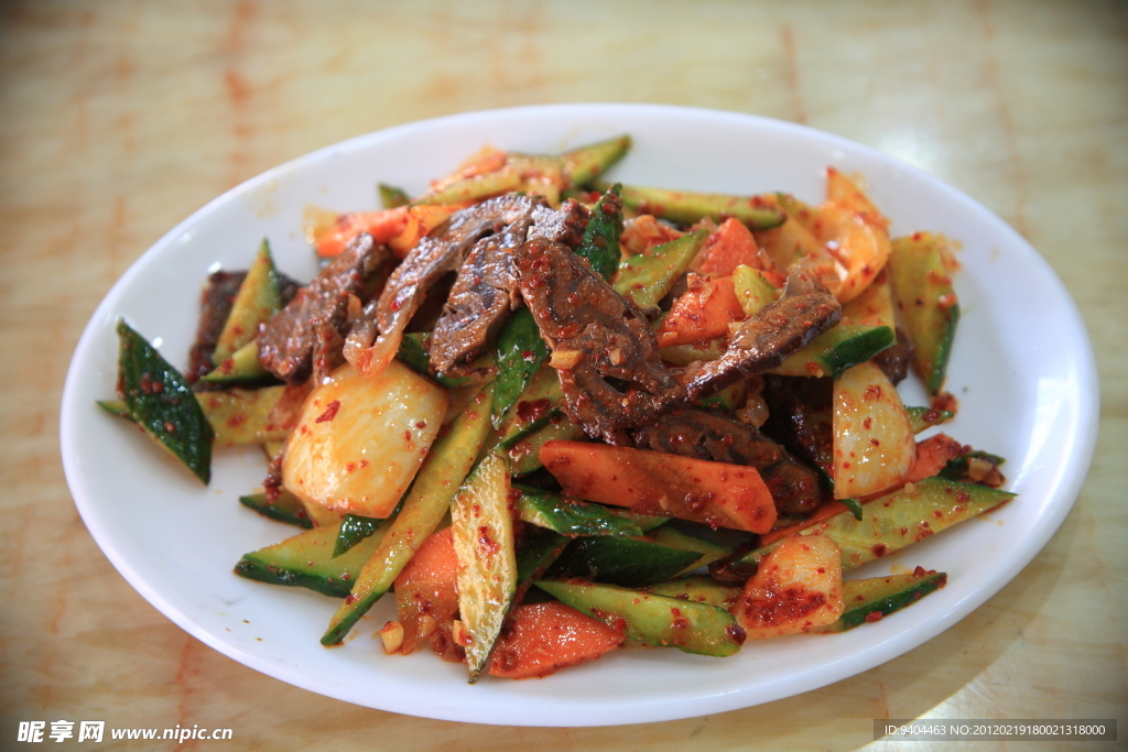 黄瓜拌牛肉