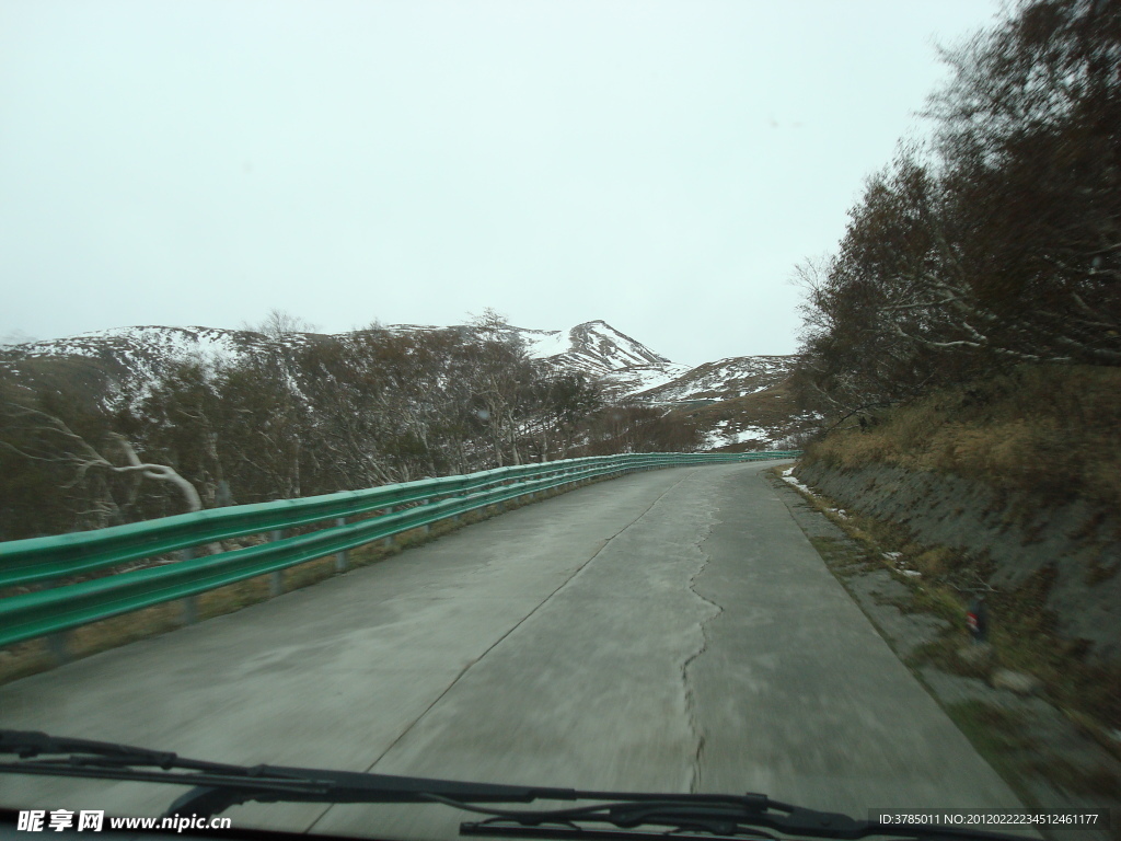 长白山山路