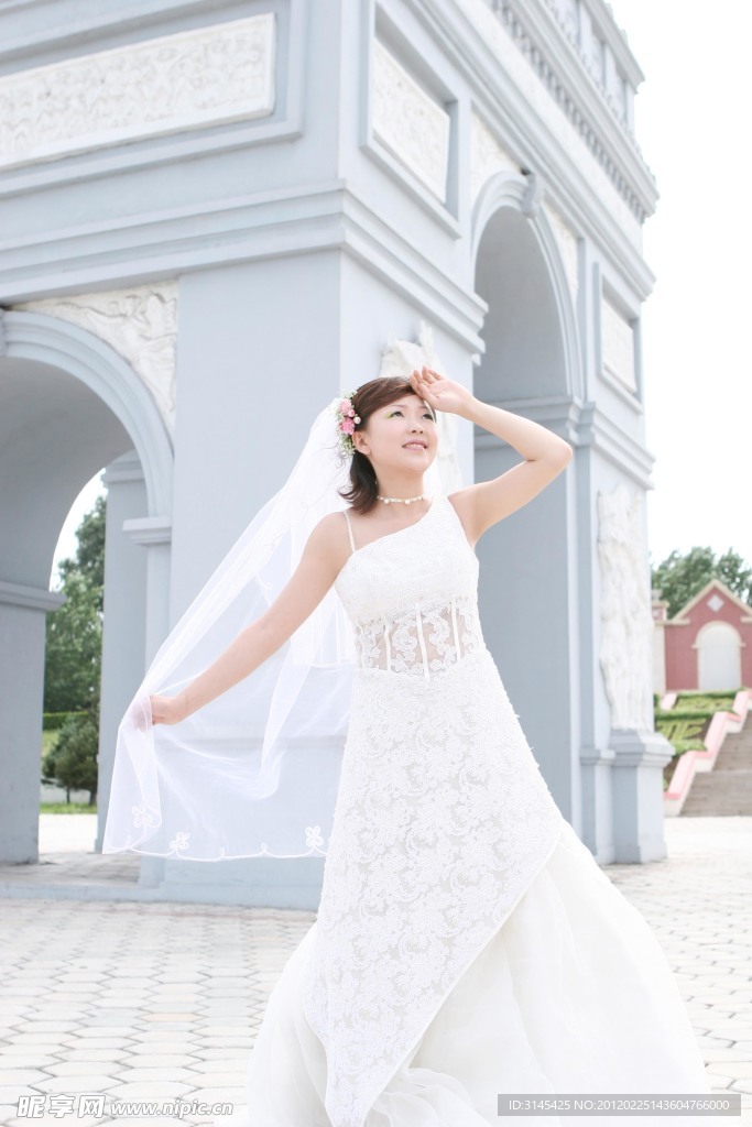 美女婚纱