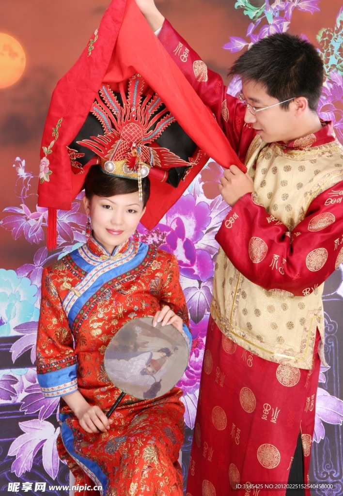 美女婚纱