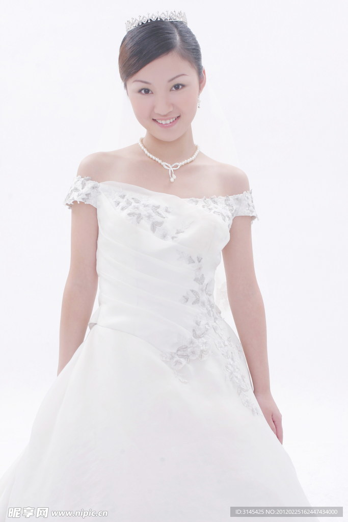 亮丽婚纱