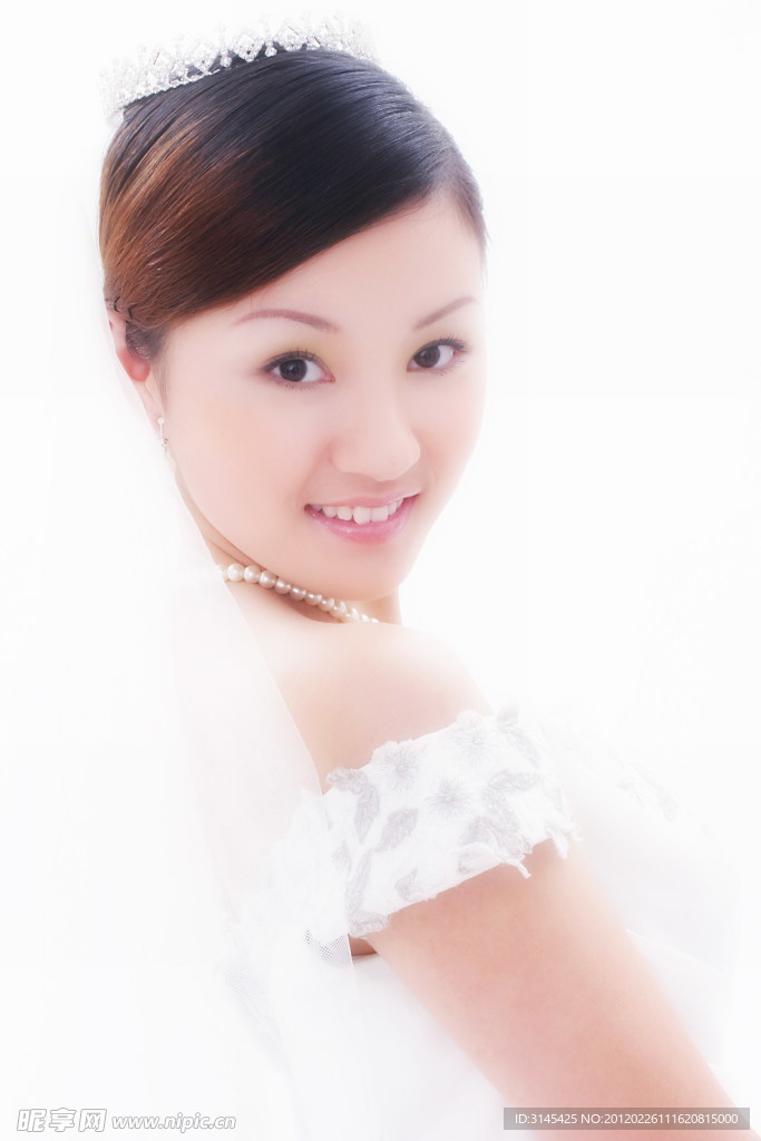 亮丽婚纱