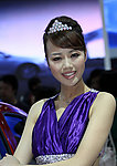 美女车模