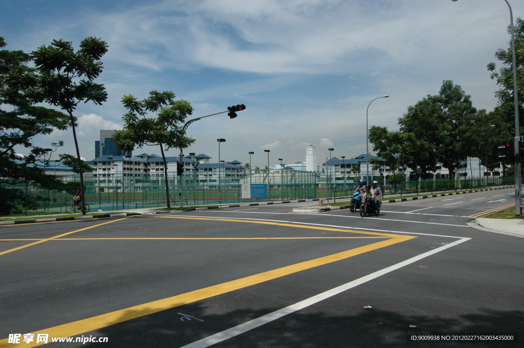 道路