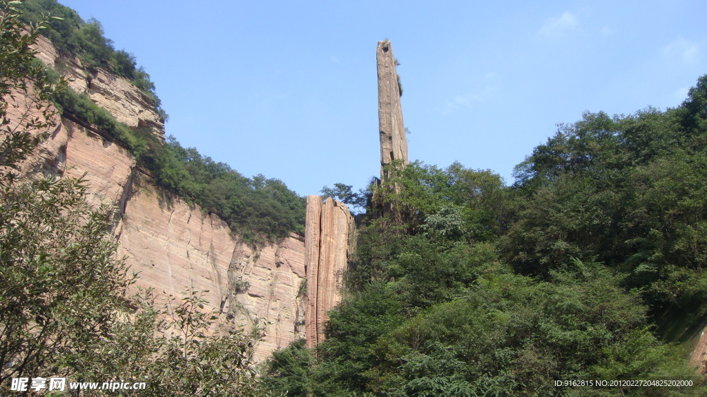 龙潭峡景观 天碑（河南洛阳）