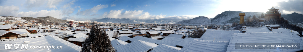 香格里拉雪景