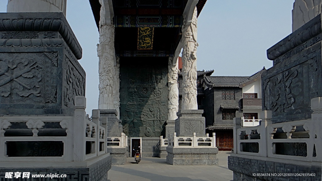 玉城 正门