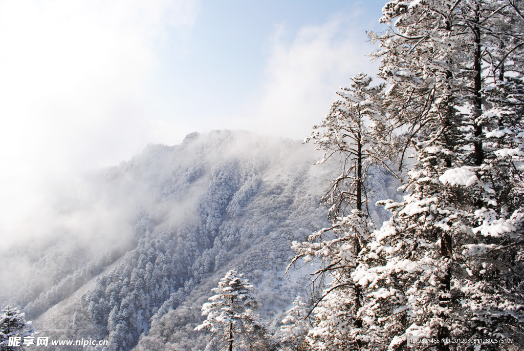 西岭雪山