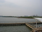 滨水木栈道