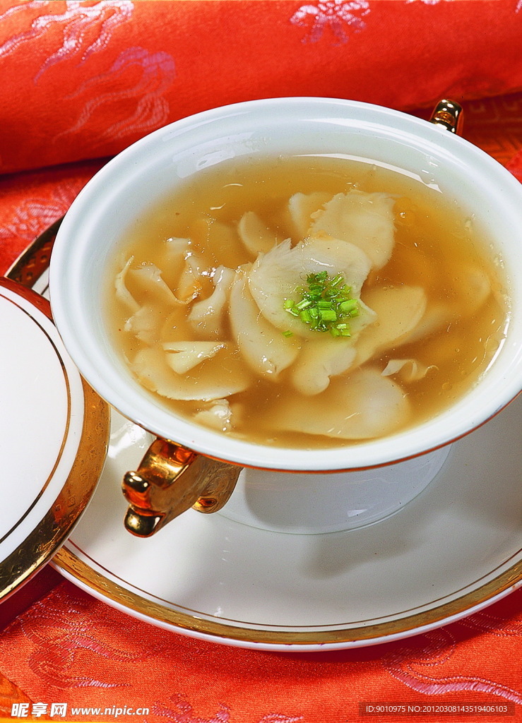 酸辣乌鱼蛋汤