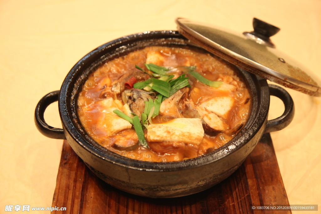 砂锅豆腐