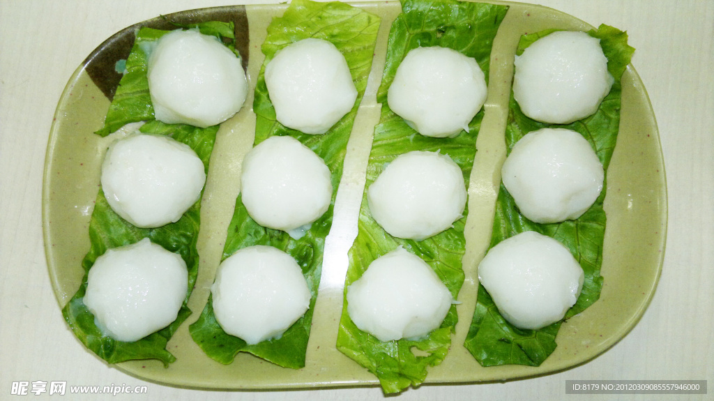 墨鱼丸