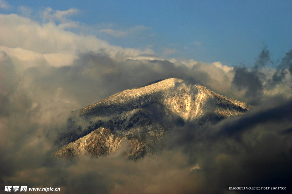 神山圣峰