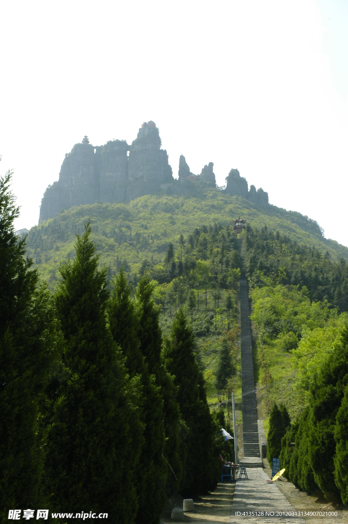 湖北长阳天柱山风光