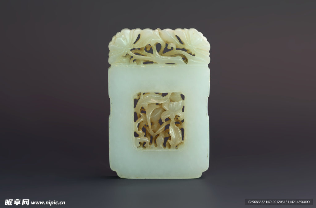 玉器 白玉春水镂空牌