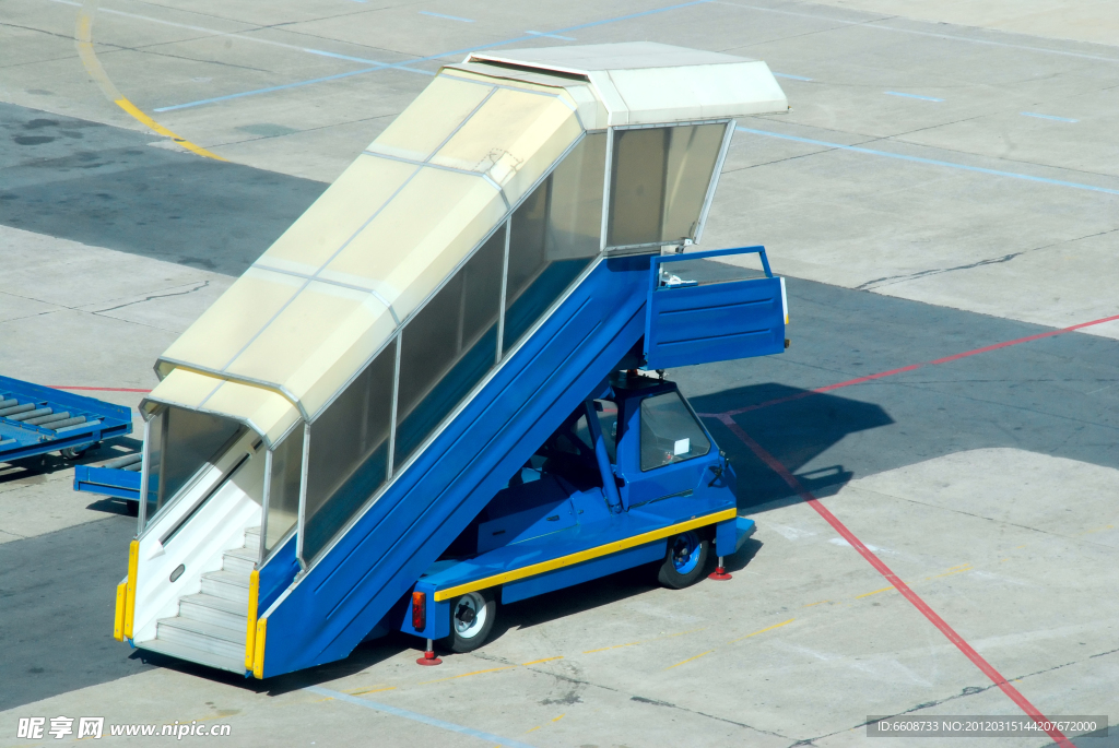 机场接机车