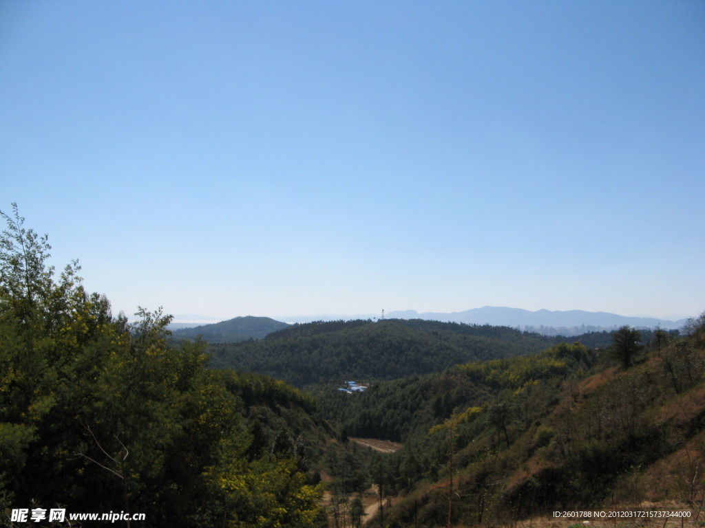 群山绵延