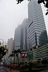 大雾中的广州万菱汇