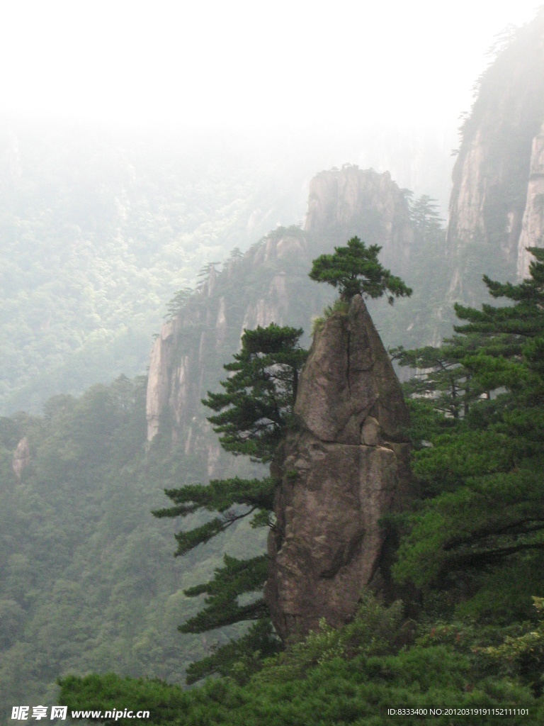 黄山 梦笔生花